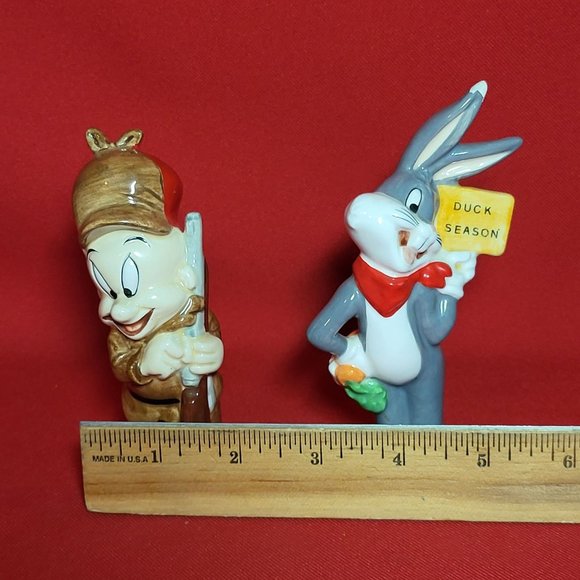 VTG Warner Brothers Elmer Fudd And Bugs Bunny Salt & Pepper Set 1993 - Picture 9 of 16